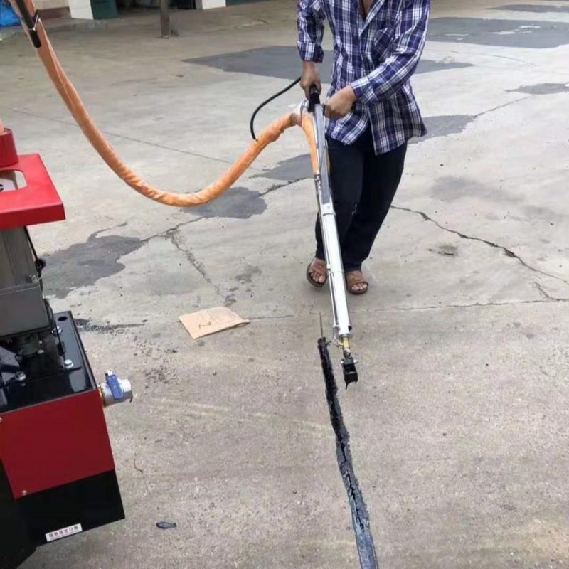 Hot Sale Asphalt Crack Sealer  - Road Crack Sealing Machine บทวิจารณ์และราคา